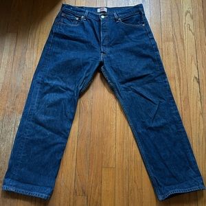 Straight-Leg, Button Fly Levi's 501